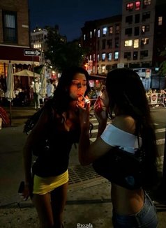 THREESOME SESSION IN DUBAI MARINA - puta in Dubai Photo 8 of 10