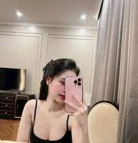 Thu Hiền - escort in Hanoi Photo 1 of 7