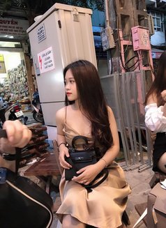 Thu Hiền - escort in Hanoi Photo 7 of 7