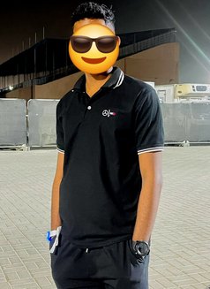 Thusira Black Cock Owner - Acompañantes masculino in Dubai Photo 4 of 5