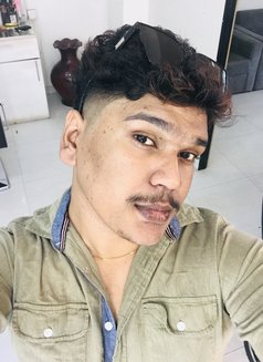 Thusith , fro men only (පුරුෂ පාර්ශවයට ප - masseur in Colombo Photo 6 of 7