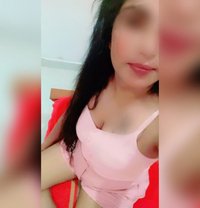 Thusivi - escort in Colombo