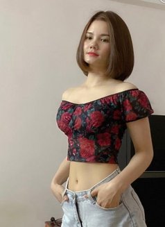 Thuy Van - escort in Hanoi Photo 3 of 4