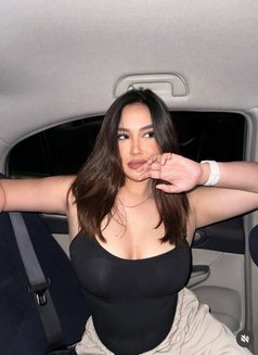 Thuy - escort in Doha Photo 1 of 5