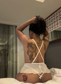 Ti Cha New Here 🇹🇭 - puta in Al Manama Photo 2 of 4