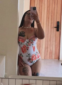 Ti Cha New Here 🇹🇭 - puta in Al Manama Photo 4 of 5