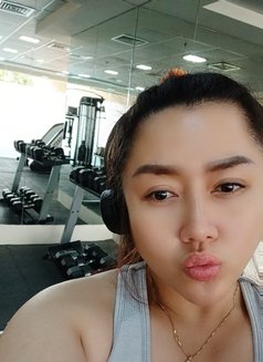 Ti Na - escort in Abu Dhabi Photo 2 of 3