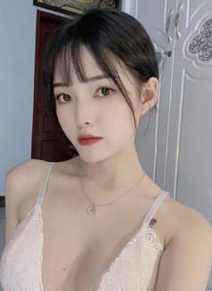 Ti Na - masseuse in Kathmandu Photo 1 of 22