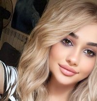 Tia - Transsexual escort agency in Beirut