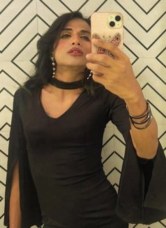 Tia_Ananta - Transsexual escort in Bangalore Photo 28 of 29