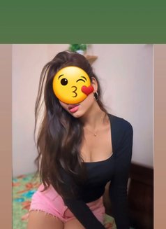 Tia - escort in Mumbai Photo 1 of 4