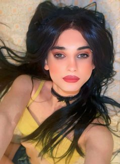 Tia khayrallh - Transsexual escort agency in Beirut Photo 12 of 16