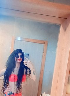 Tia khayrallh - Transsexual escort agency in Beirut Photo 14 of 16