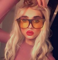 Tia Talin - Transsexual escort agency in Beirut