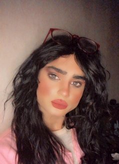 Tia Talin - Transsexual escort agency in Beirut Photo 6 of 7