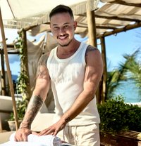 Tiago Masseur - Male escort in Dubai