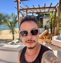 Tiago Masseur - Male escort in Dubai