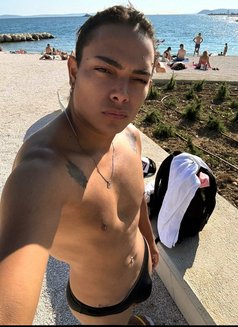Tiagoxl🇨🇺 - Acompañante masculino in Bangkok Photo 1 of 9