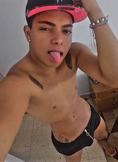 Tiagoxl🇨🇺 - Acompañante masculino in Bangkok Photo 2 of 9