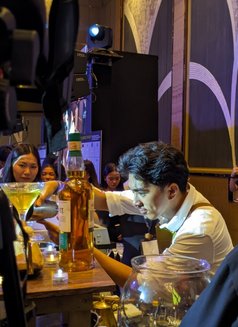 Tian - Male escort in Manila Photo 6 of 6