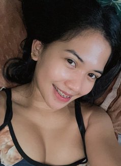 Tian Linda - escort in Noida Photo 2 of 6