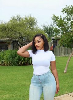 Tiana hot slim girl in Banaswadi - masseuse in Bangalore Photo 1 of 1