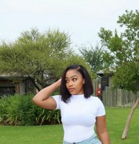 Tiana hot slim girl in Banaswadi - masseuse in Bangalore