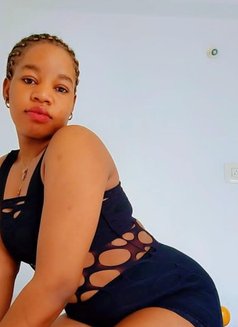 Keisha hot girl in Fatehgunj - masseuse in Vadodara Photo 1 of 4