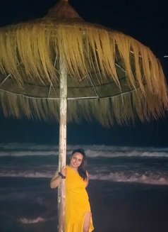 Tiana - escort in Mumbai Photo 6 of 10