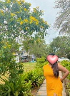 Tiana - escort in Mumbai Photo 2 of 5