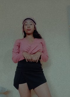 Tiana - puta in Johannesburg Photo 1 of 2