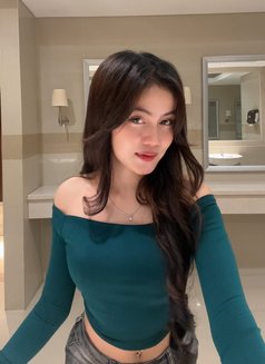 Tiara Amanda - puta in Jakarta Photo 5 of 7