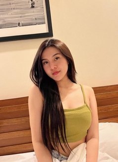 Tiara - adult performer in Jakarta Photo 5 of 7