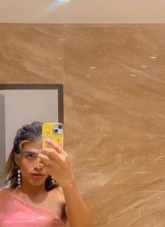 Tiara - Transsexual escort in Bangalore Photo 13 of 30