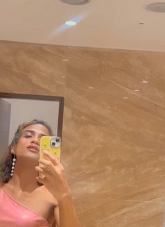 Tiara - Transsexual escort in Bangalore Photo 14 of 30