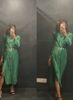 Tiara - Acompañantes transexual in Bangalore Photo 29 of 30