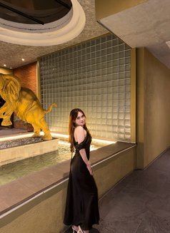 Tiara - escort in Bali Photo 6 of 6