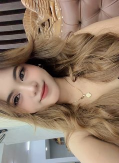 Tiara independent Seminyak - puta in Bali Photo 1 of 6