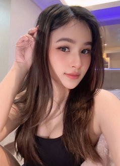 Tiara - puta in Jakarta Photo 1 of 5