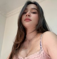 Tiara - puta in Jakarta