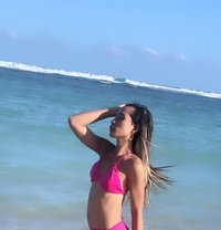 Tiara Leonty - Transsexual escort in Bali