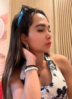 Tiara Leonty - Acompañantes transexual in Bali Photo 4 of 5