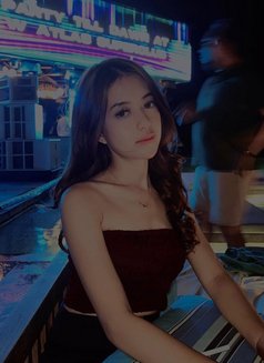 Tiara Livi - puta in Jakarta Photo 3 of 4