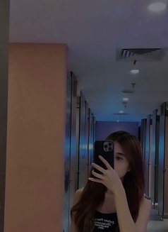 Tiara Livi - puta in Jakarta Photo 6 of 6