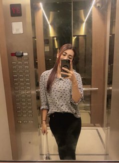 Tiara Livi - escort in Jakarta Photo 8 of 9