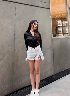 Tiara Livi - escort in Jakarta Photo 2 of 4