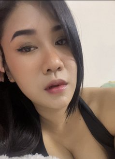 Ticha - escort in Abu Dhabi Photo 6 of 7