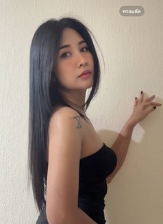 Ticha - escort in Abu Dhabi Photo 3 of 7