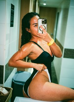 Hi I’m Ticha … girl in Phuket - escort in Phuket Photo 6 of 10
