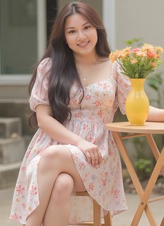 Isha good service - escort in Al Manama Photo 7 of 15